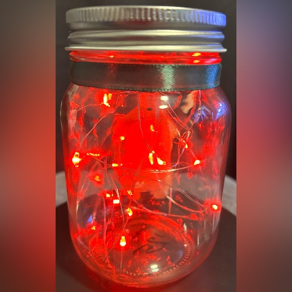 XMAS HIGHLAND COW/CALF CUT-OUT ON 16OZ JAR DECOR/GREEN BOW/RED LIGHTS/HANDMADE - Picture 7 of 7